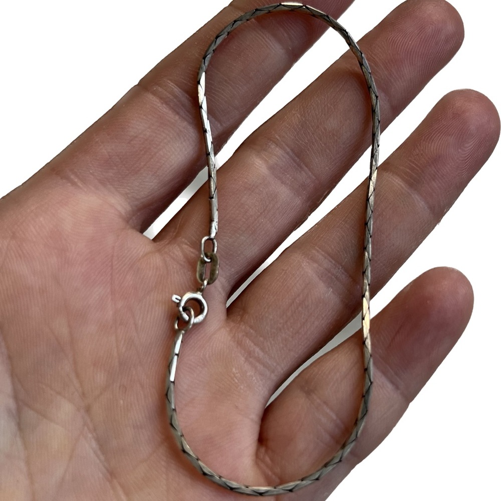 Sterling silver chain - 1.3 mm.